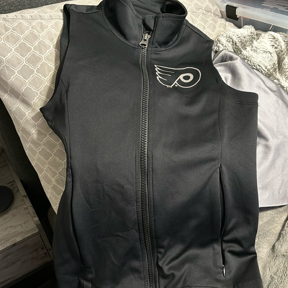 Philadelphia Flyers active wear vest - black